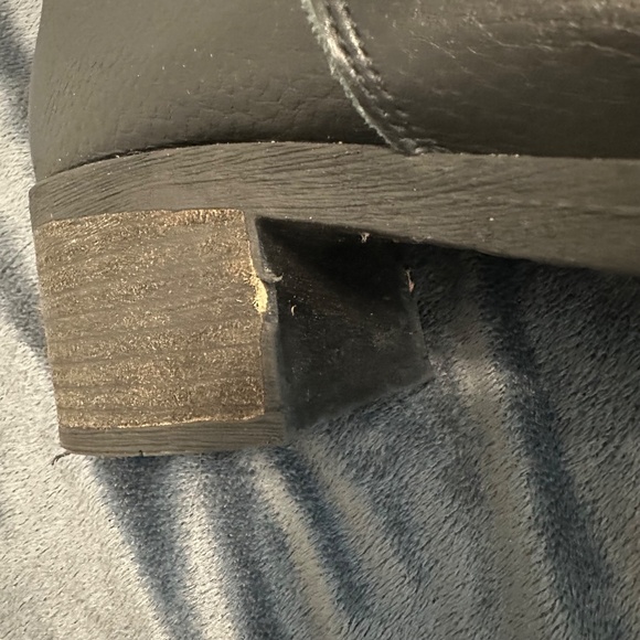 Yokono Black Leather boots with fur, made in Spain, Women’s size 8 (38) - Picture 6 of 11